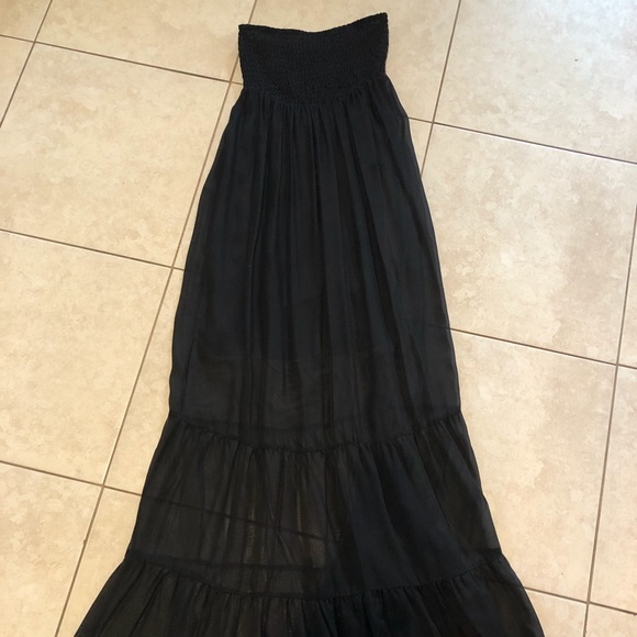 NWOT...Sleeveless black long dress - Picture 7 of 8